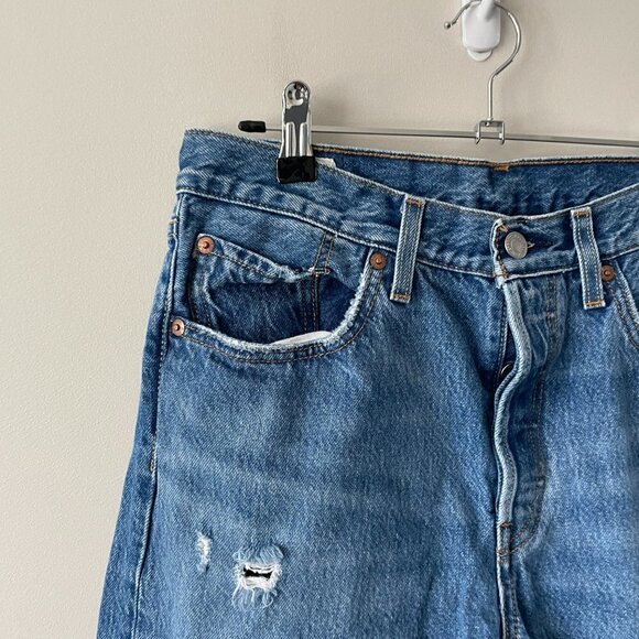 Levi's 501 Cropped High Rise Button Fly Waist Denim Medium Wash Jeans Blue 28 - Picture 4 of 10